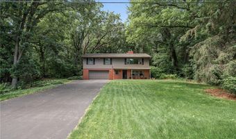 109 Cimarron Ct, Apple Valley, MN 55124