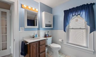 925 Lincoln Ave, Adrian, MI 49221