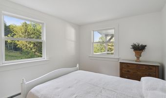 766 Masterson Rd, Barnard, VT 05031