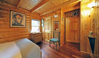 233 Algerie Rd, Becket, MA 01223