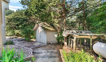 1520 Schropp Cir, Ashland, NE 68003