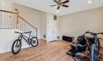 7726 HERITAGE WOODS Way, Annandale, VA 22003