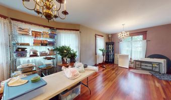 1426 Circle Dr, Albert Lea, MN 56007