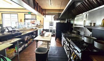 527 E BROWNING Rd, Bellmawr, NJ 08031