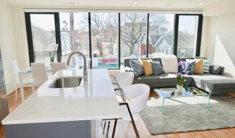 843 UPSHUR St NW 301, Washington, DC 20011