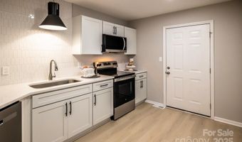 420 Alpha St, Charlotte, NC 28205