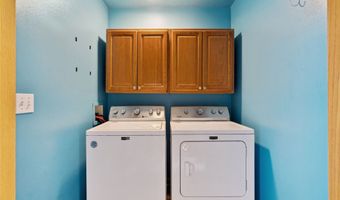 3211 SW 35th St, Ankeny, IA 50023