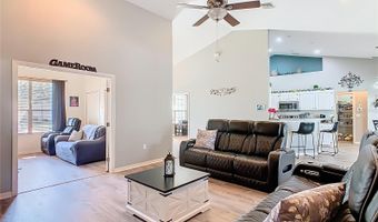 123 EVERGREEN Dr, Auburndale, FL 33823