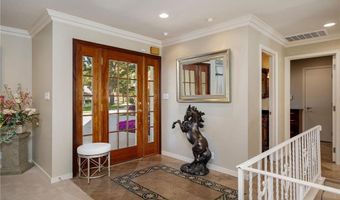301 22nd St NW, Austin, MN 55912