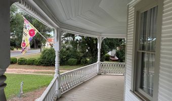 435 E Broughton St, Bainbridge, GA 39817
