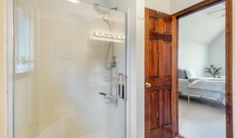 7 Westminster Ln, Auburn, NH 03032