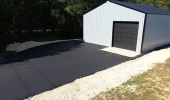 40 Lynn Ln, Big Sandy, TN 38221