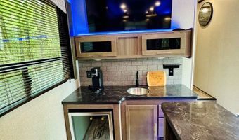 616 Lake Forest Dr, Abbeville, SC 29620