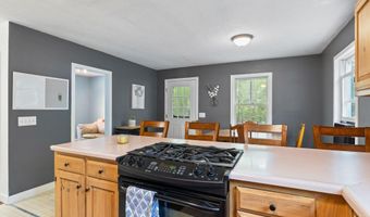 12 Dominic Dr, Barrington, NH 03825