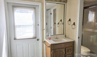 209 Harding St, Asotin, WA 99402
