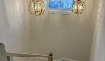 281 7th St, Avalon, NJ 08202