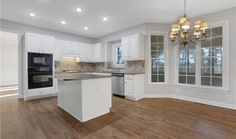 820 Yearling Chase, Alpharetta, GA 30005