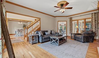 1214 Sandalwood Ct SW, Altoona, IA 50009