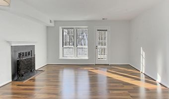 2616 S ARLINGTON MILL Dr 8, Arlington, VA 22206