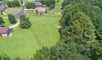 10 Blossom Ln, Athens, AL 35613