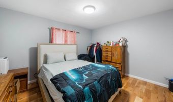 73 Davis Dr, Bergenfield, NJ 07621