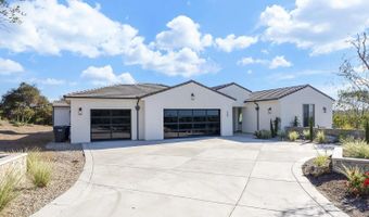588 Twin Country Ln, Fallbrook, CA 92028