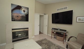 10 Sweet Bay Ln, Amherst, NY 14221