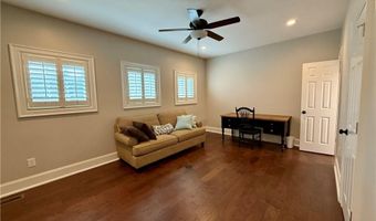 712 4TH Ave, West Point, GA 31833