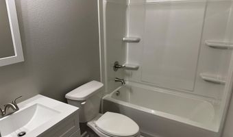 34 B Hiland Pl, Benton, AR 72015