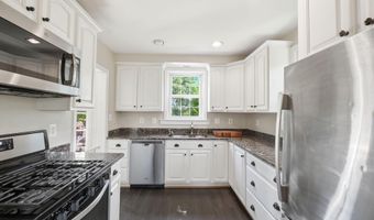 110 STEWART Ave, Alexandria, VA 22301