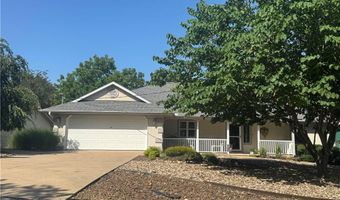 8 Merritt Dr, Bella Vista, AR 72714