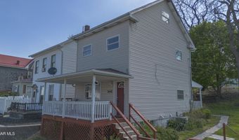 2025 2nd Ave, Altoona, PA 16602