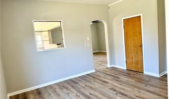 572 W Main St, Adena, OH 43901