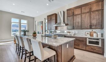 11127 ROLLING VISTA Dr, Las Vegas, NV 89135