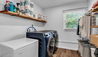 511 Line Rd, Aberdeen, NJ 07747