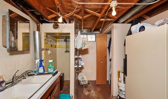 2529 Williams St, Des Moines, IA 50317