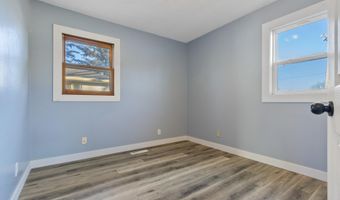 1320 N Penn St, Aberdeen, SD 57401