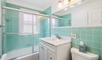 9 Fairfield Ave, Danbury, CT 06810