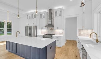 164 Triangle Pine Rd, Fountain Inn, SC 29644