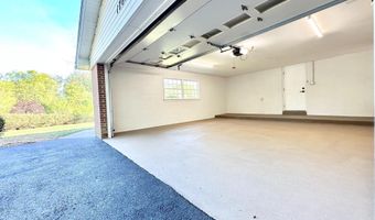17821 POND Rd, Ashton, MD 20861