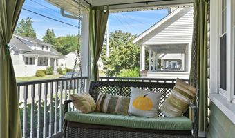 194 Gould Ave, Warwick, RI 02888