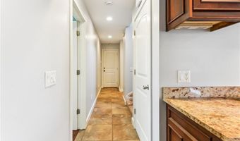 18 Anawan Ave, Narragansett, RI 02882