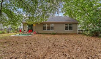 620 Thornbird Cir, Boiling Springs, SC 29316