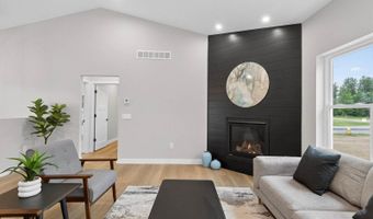 4510 Ridgeview Ln, Wisconsin Rapids, WI 54494
