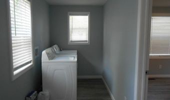 525 Q St, Bedford, IN 47421