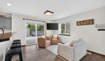 16 Hadley Ln, Blanchard, ID 83804