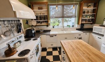 5772 County Road 11A Rd, Auburn, IN 46706