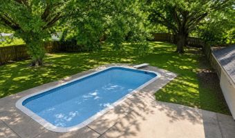 3724 Temple Cir, Alexandria, LA 71302