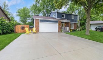 3411 Madison Ct, Ames, IA 50010