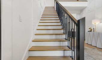 699 Savannah Estates Blvd, Biloxi, MS 39532